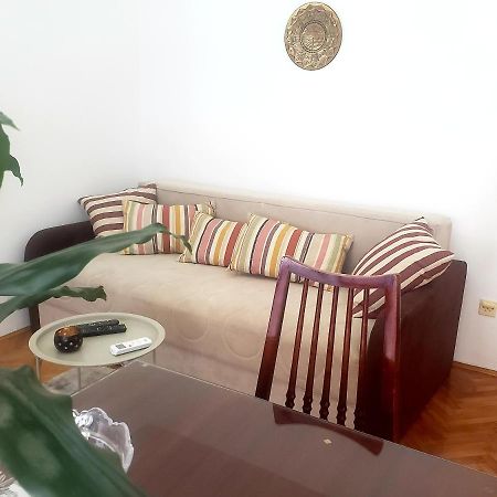 Apartment Bina Тиват Екстер'єр фото