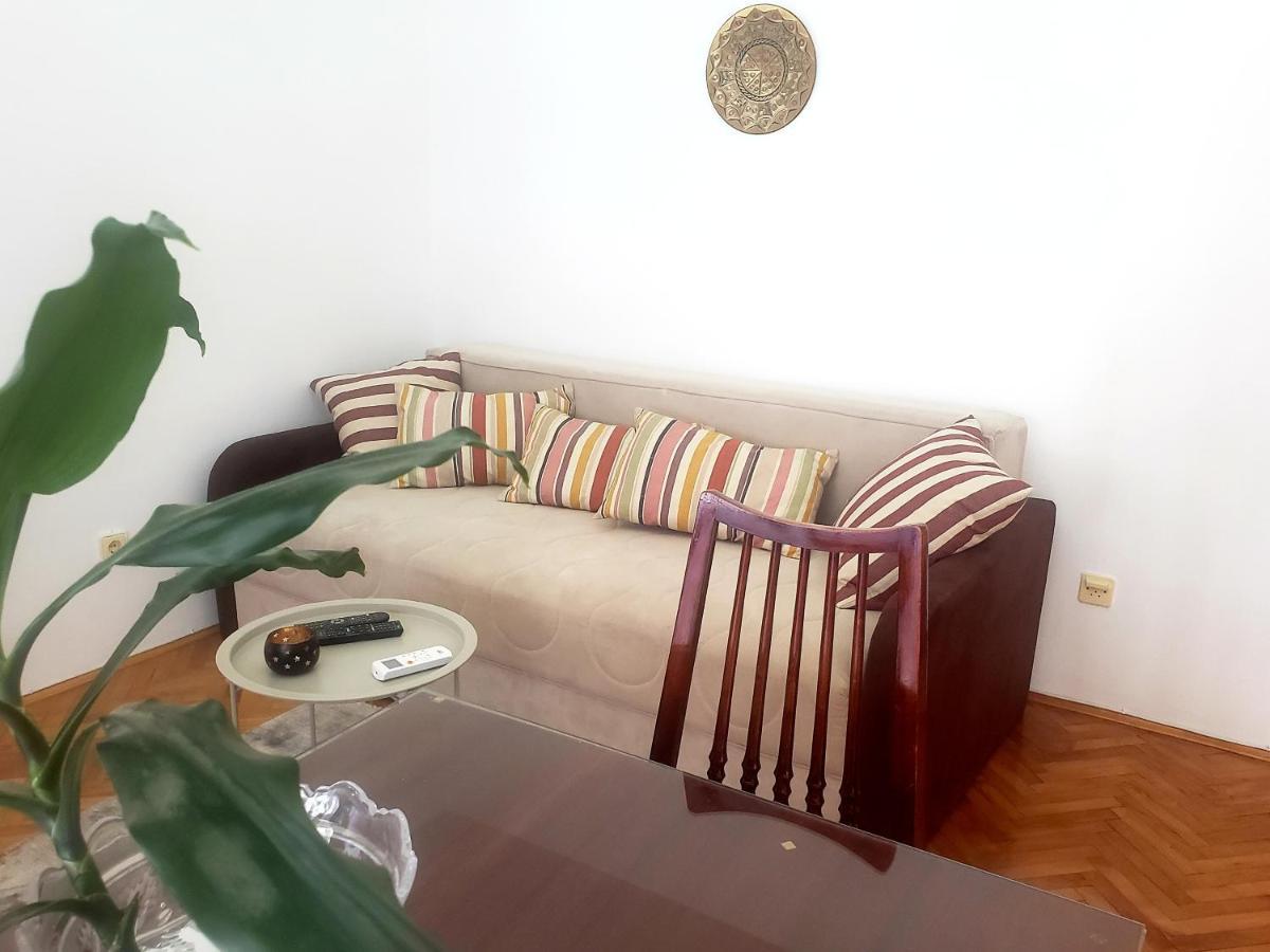 Apartment Bina Тиват Екстер'єр фото