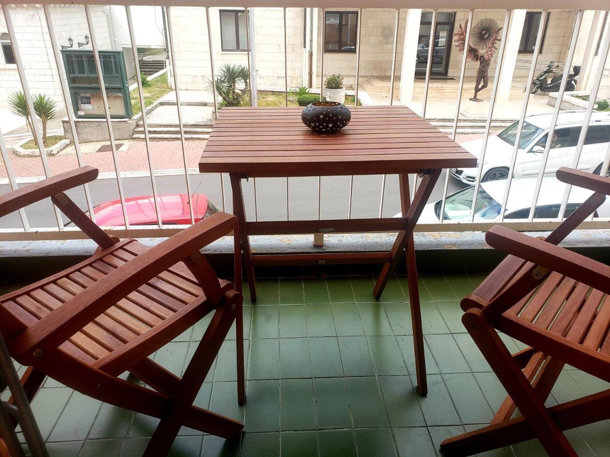 Apartment Bina Тиват Екстер'єр фото